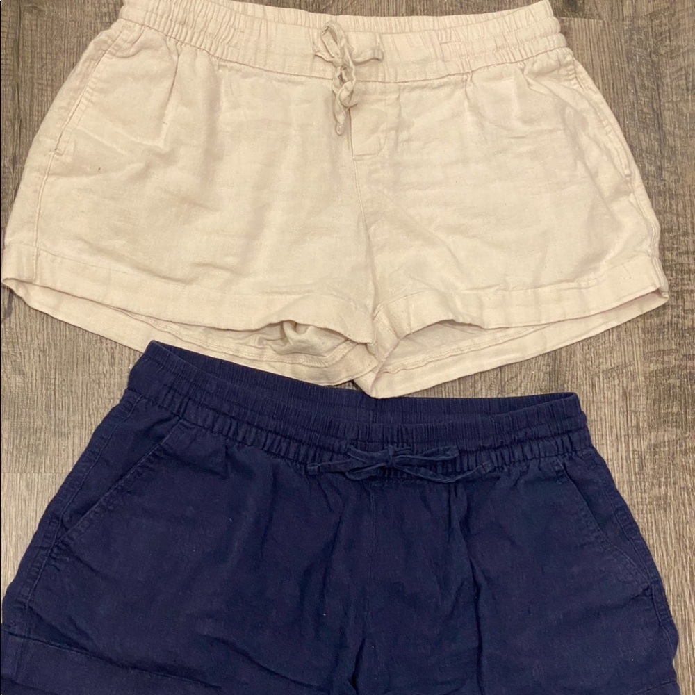 Old Navy small khaki and navy knit shorts